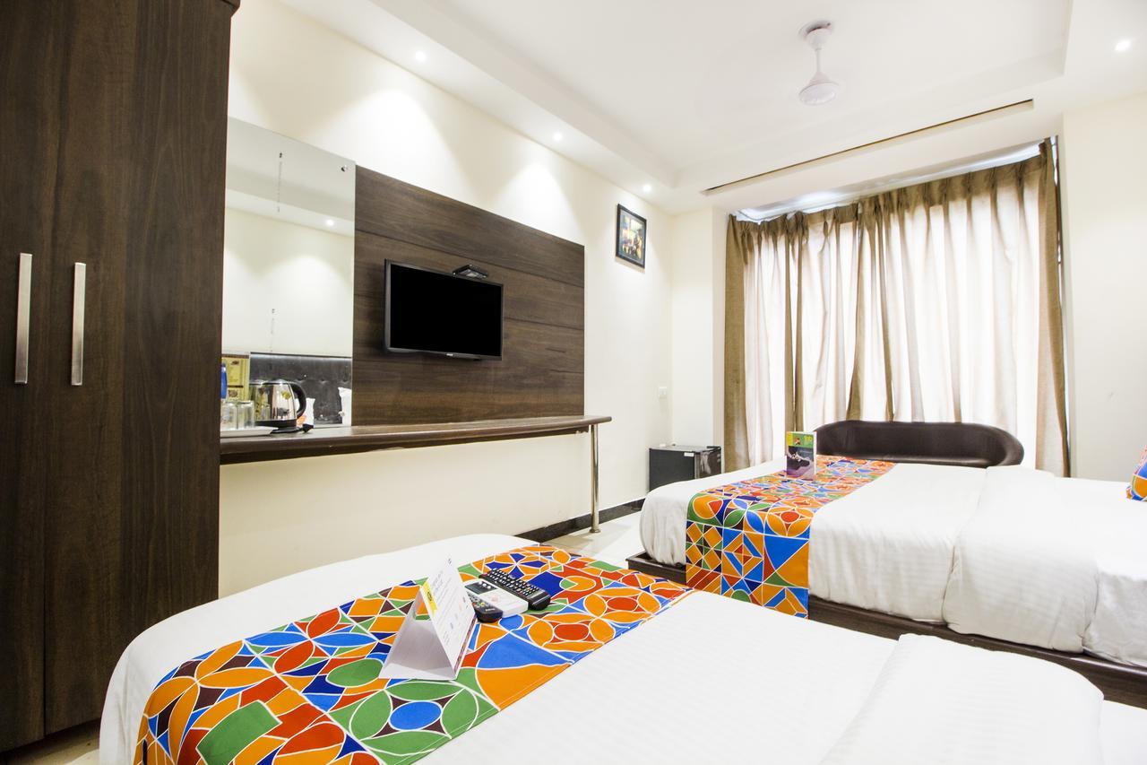 Fabexpress Le Continental Paharganj New Delhi Otel Dış mekan fotoğraf