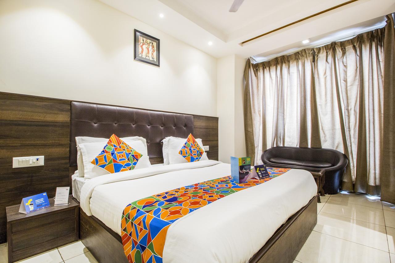 Fabexpress Le Continental Paharganj New Delhi Otel Dış mekan fotoğraf