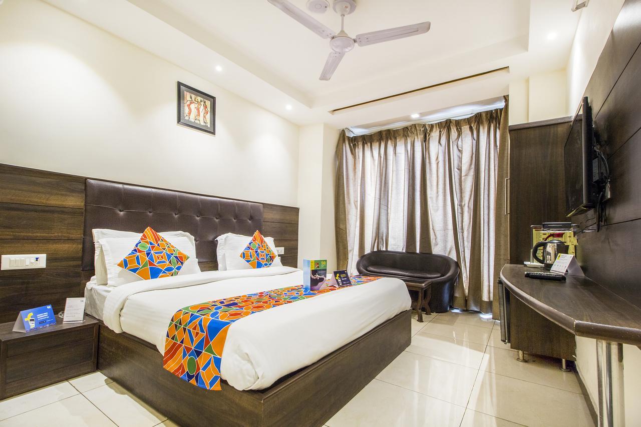 Fabexpress Le Continental Paharganj New Delhi Otel Dış mekan fotoğraf