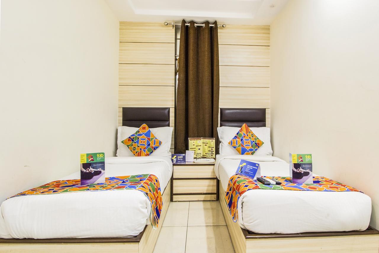 Fabexpress Le Continental Paharganj New Delhi Otel Dış mekan fotoğraf