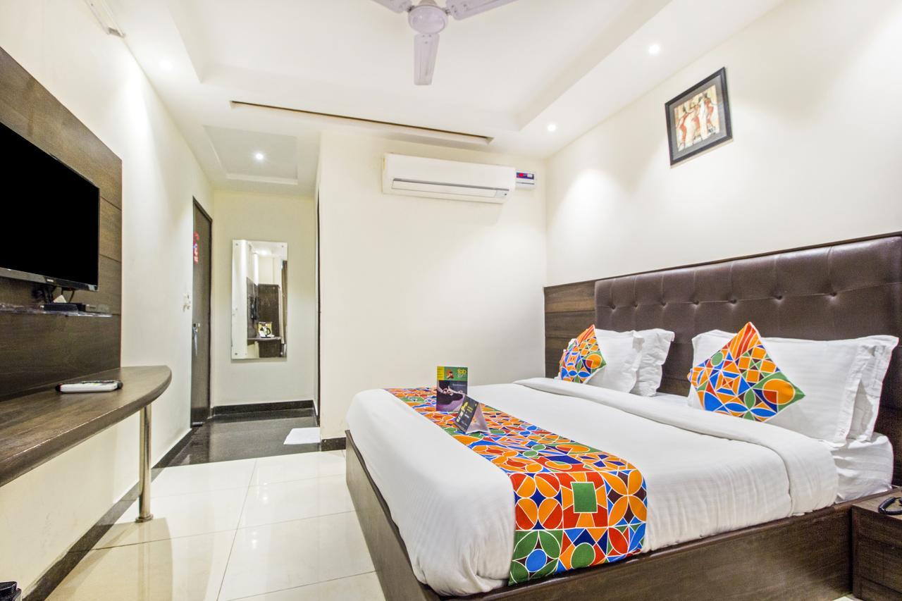 Fabexpress Le Continental Paharganj New Delhi Otel Dış mekan fotoğraf