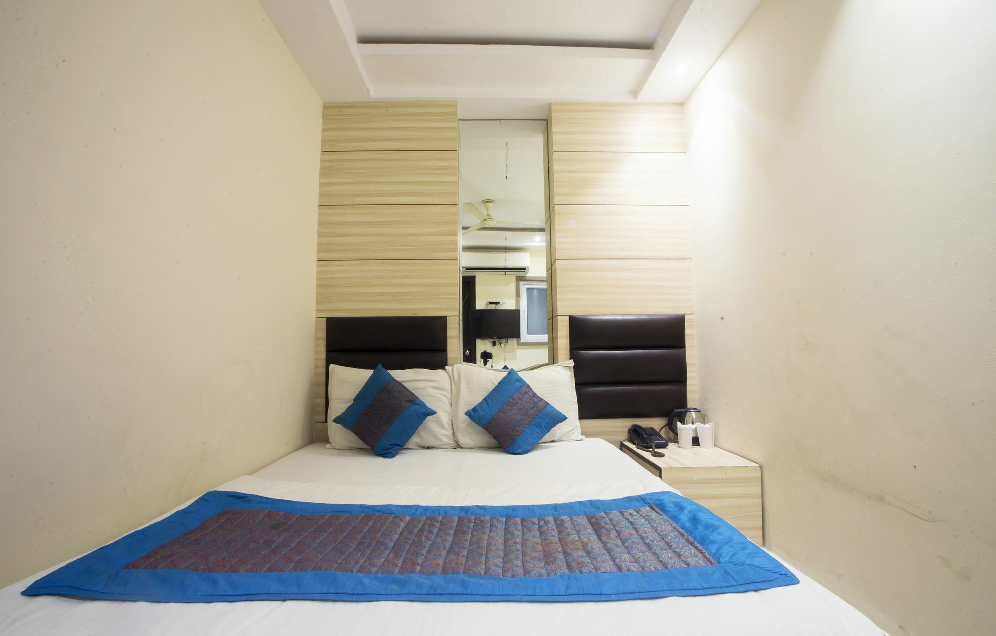 Fabexpress Le Continental Paharganj New Delhi Otel Dış mekan fotoğraf