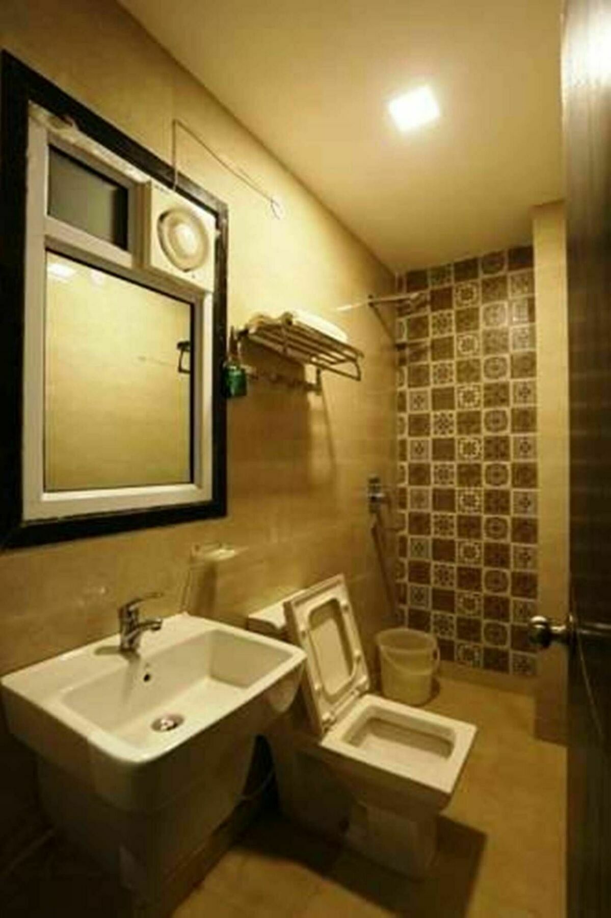 Fabexpress Le Continental Paharganj New Delhi Otel Dış mekan fotoğraf
